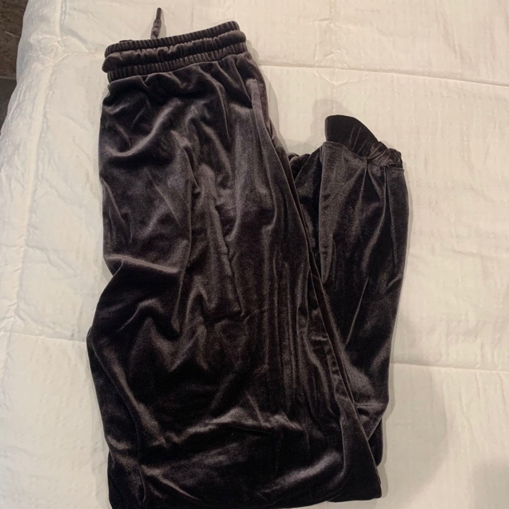 Woman sport pants